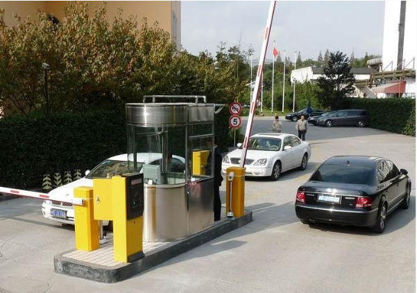 車輛通過車牌進(jìn)出停車場(chǎng)